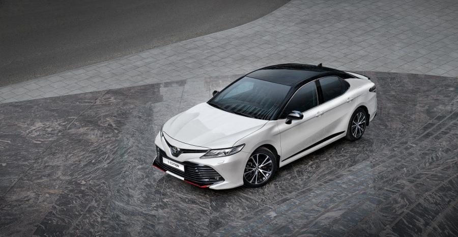  Toyota Camry S-Edition 2020 года  (CIS) (фото 2 из 12)